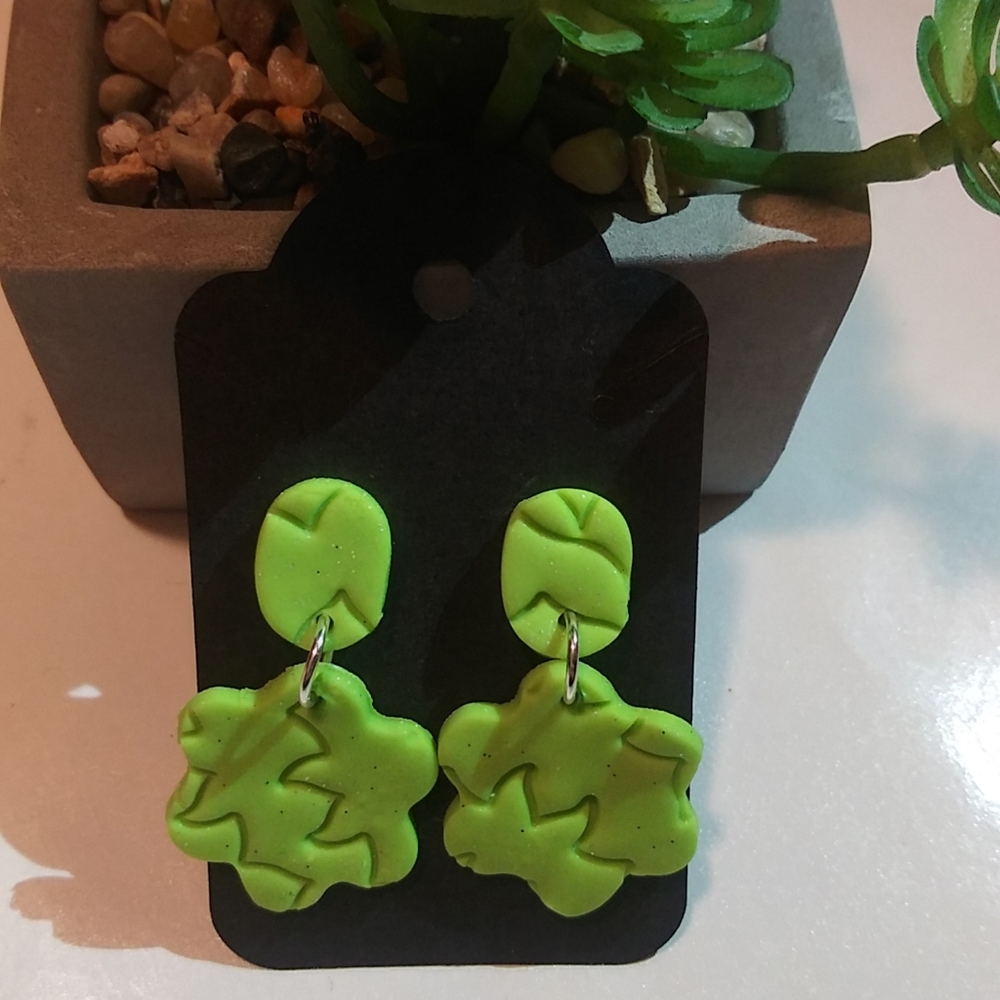 Earings